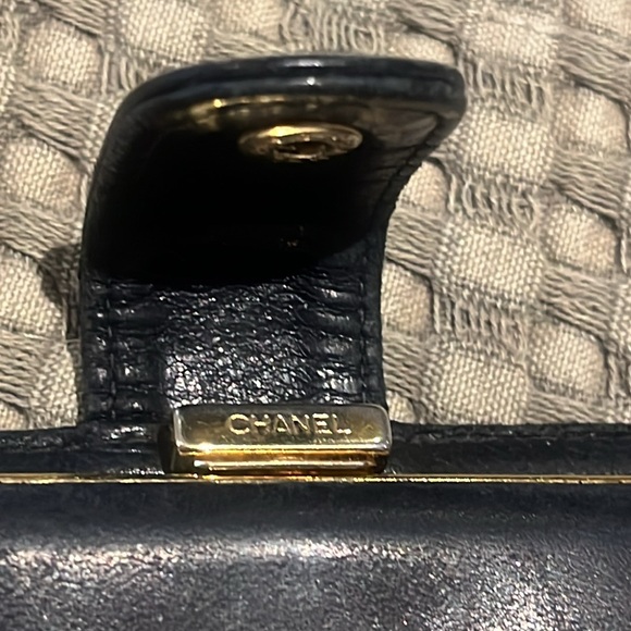 Chanel Wallet - Picture 4 of 6